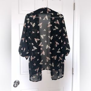 Sheer vintage flowers button up